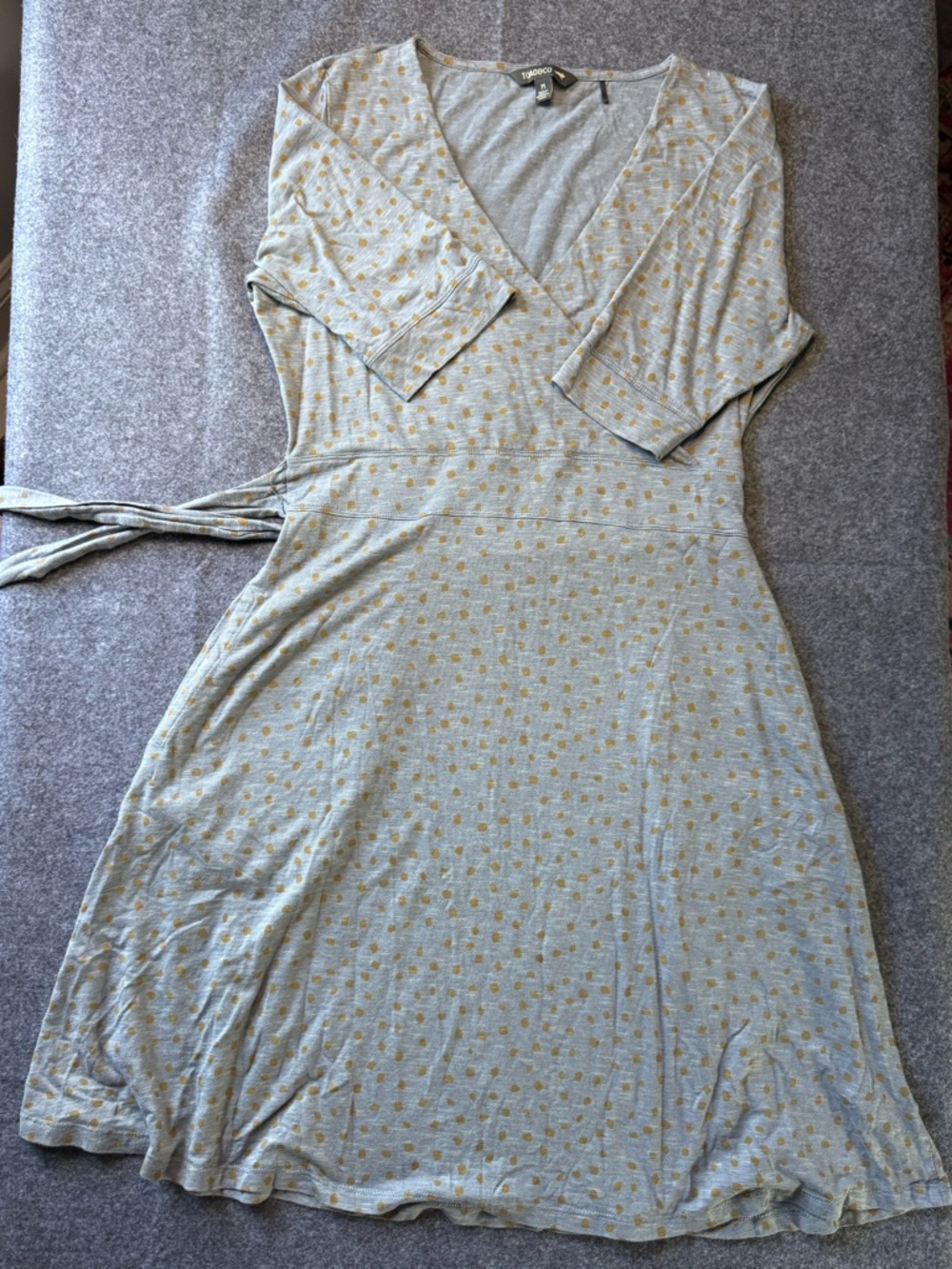 Toad&Co Light Gray Midi Wrap Dress with Mustard Dot Print